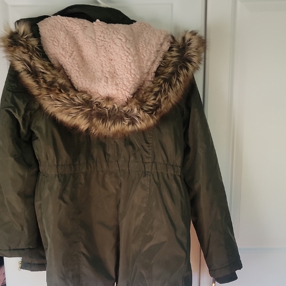 Papaya Olive Green Parka with Faux Fur Hood - Picture 7 of 7